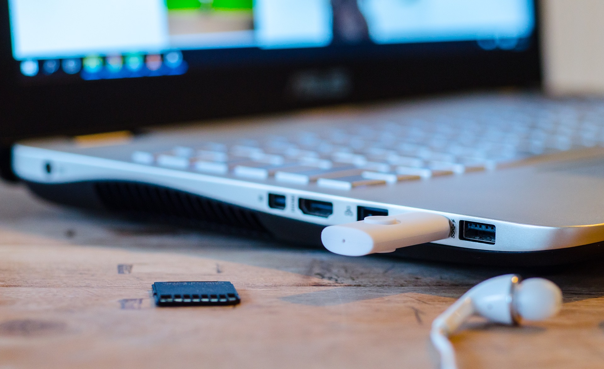 İşletim Sisteminizi MkUsb ile Cebinizde Taşıyın